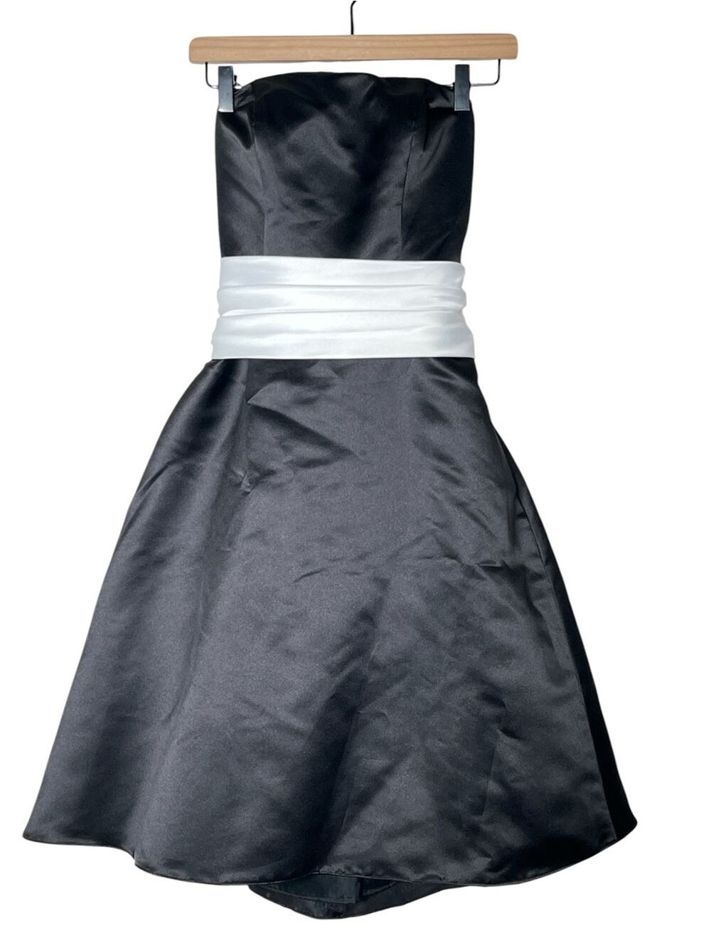 Bill Levkoff Black Satin Strapless Midi Dress with White Sash size 6 B95